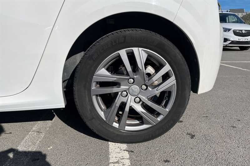 Used Peugeot 208 2021 for sale - 76088243: Photo 12