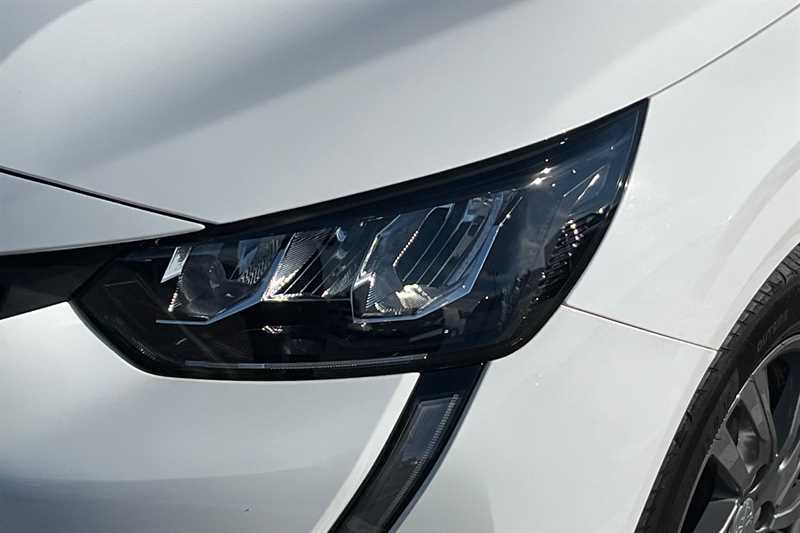 Used Peugeot 208 2021 for sale - 76088243: Photo 29