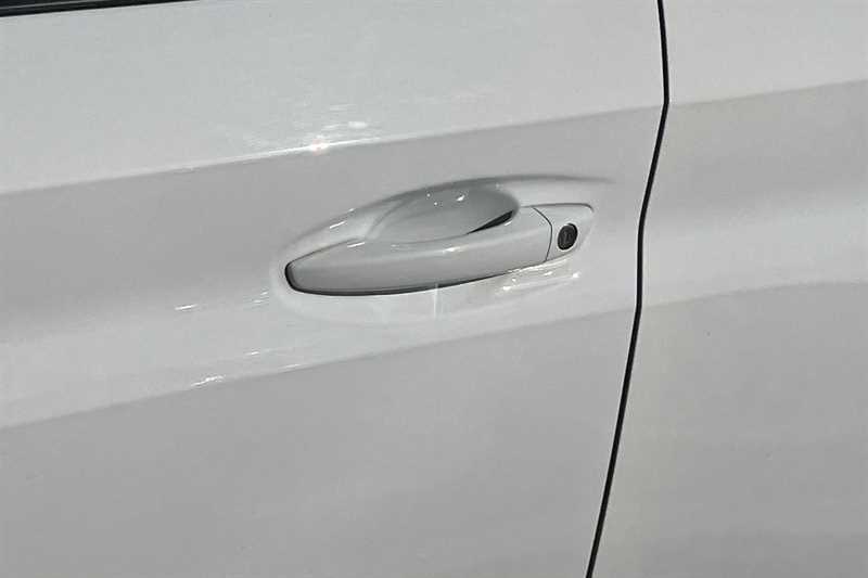 Used Peugeot 208 2021 for sale - 76088243: Photo 33