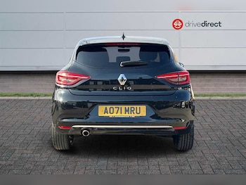 Used Renault Clio 2021 for sale - 77915182: Photo