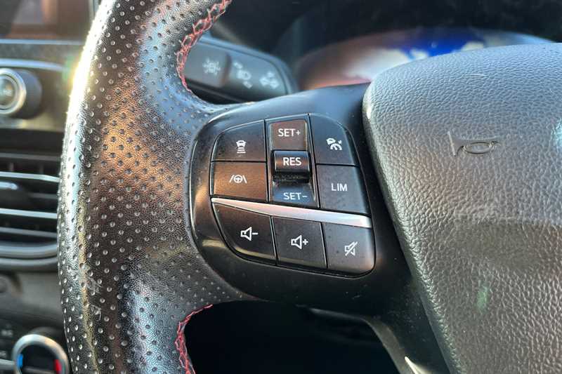 Used Ford Kuga 2023 for sale - 77295225: Photo 21