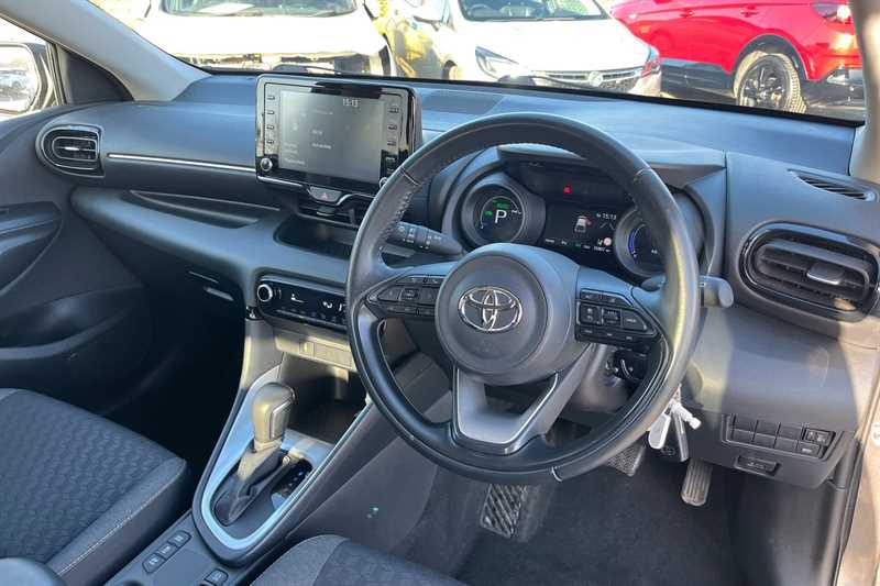 Used Toyota Yaris 2023 for sale - 78188339: Photo 13