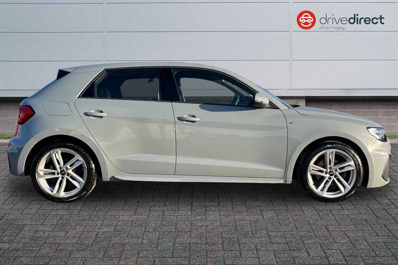 Used Audi A1 2022 for sale - 76955819: Photo 2