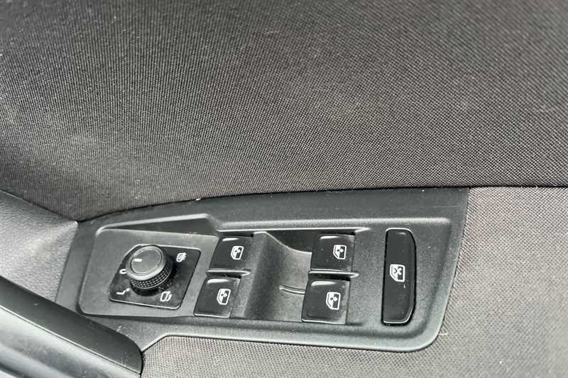 Used Volkswagen Tiguan 2020 for sale - 77899608: Photo 16