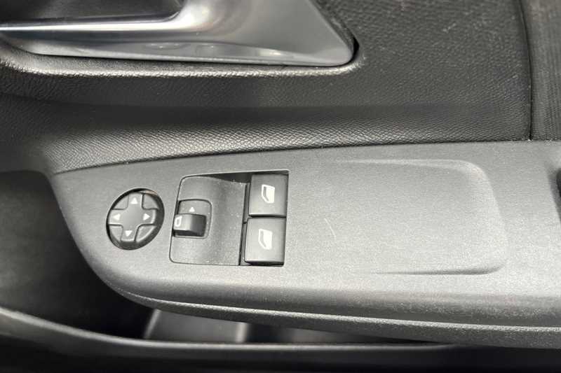 Used Vauxhall Corsa for sale - 76463858: Photo 16