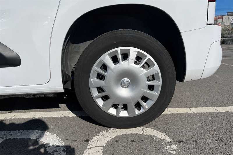 Used Vauxhall Combo 2022 for sale - 76096682: Photo 10