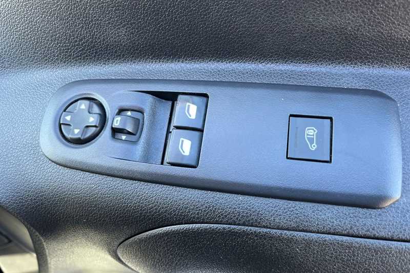 Used Vauxhall Combo 2022 for sale - 76096682: Photo 16