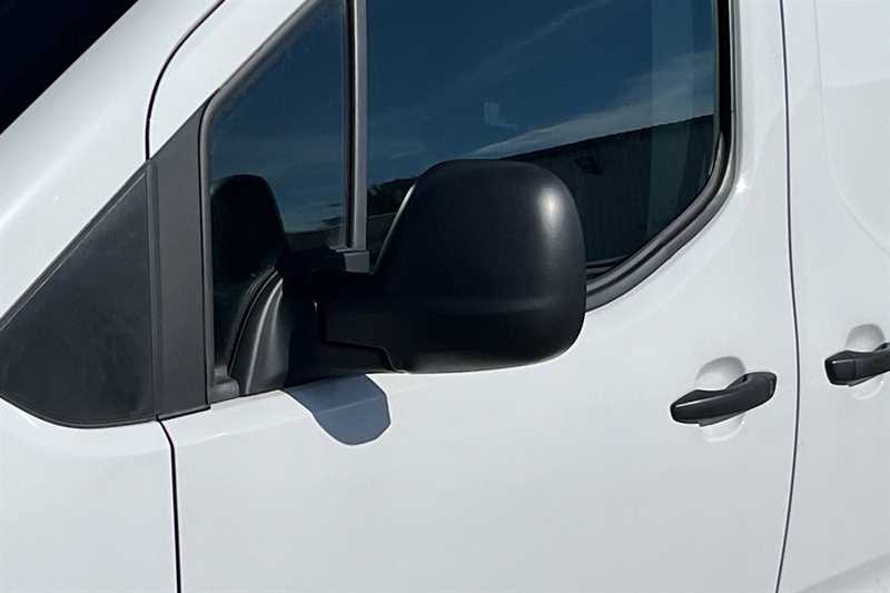 Used Vauxhall Combo 2022 for sale - 76096682: Photo 35