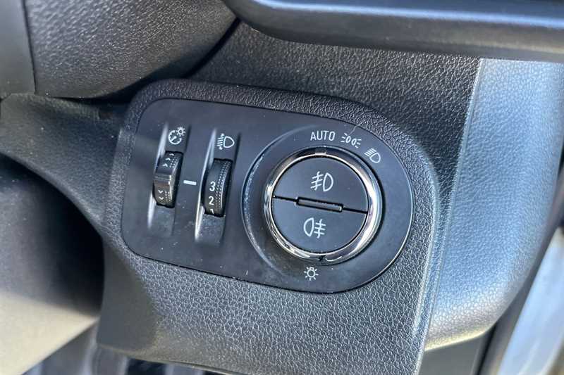 Used Vauxhall Combo 2022 for sale - 76096682: Photo 40