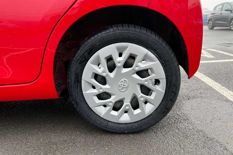 Used Toyota AYGO 2019 for sale - 77474337: Photo 11