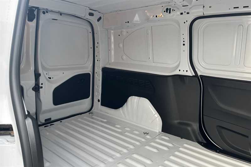 Used Vauxhall Combo 2024 for sale - 77232443: Photo 40