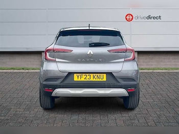 Used Renault Captur 2023 for sale - 79002544: Photo