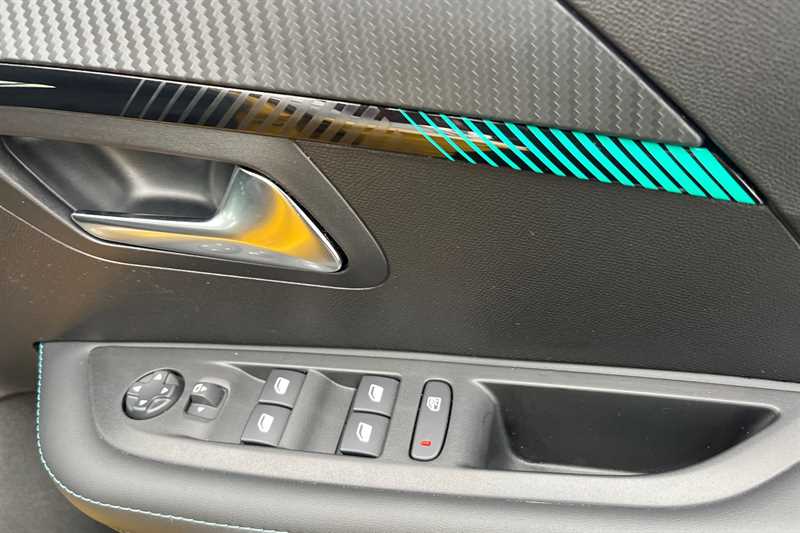 Used Peugeot 208 2023 for sale - 76775487: Photo 16