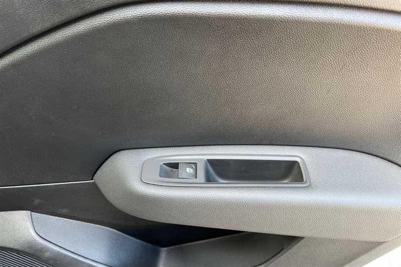 Used Renault Clio 2021 for sale - 77843324: Photo 38