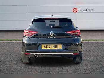 Used Renault Clio 2021 for sale - 77899733: Photo