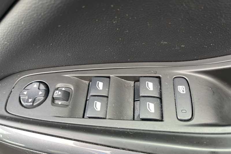 Used Vauxhall Grandland X 2018 for sale - 76552627: Photo 16