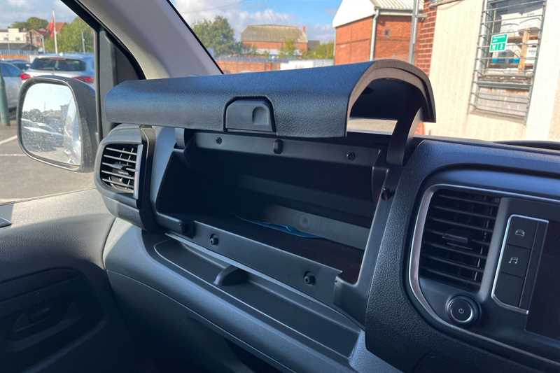 Used Vauxhall Vivaro 2022 for sale - 76956857: Photo 40