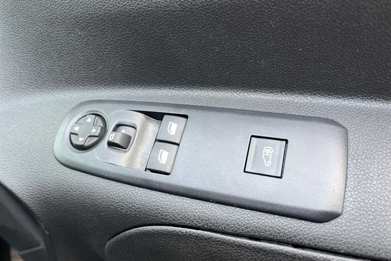 Used Vauxhall Combo for sale - 76857716: Photo 16