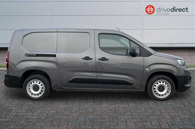 Used Vauxhall Combo for sale - 76857716: Photo 2