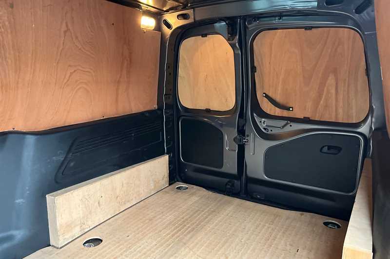Used Vauxhall Combo for sale - 76857716: Photo 24