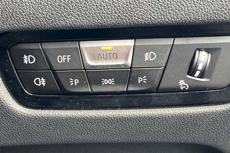 Used BMW 3 Series 2019 for sale - 76525560: Photo 37