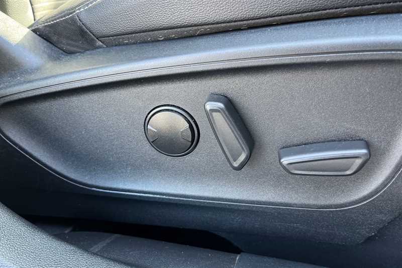 Used Ford Kuga 2022 for sale - 78161160: Photo 26