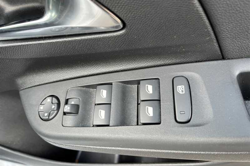 Used Vauxhall Corsa 2024 for sale - 78050169: Photo 16