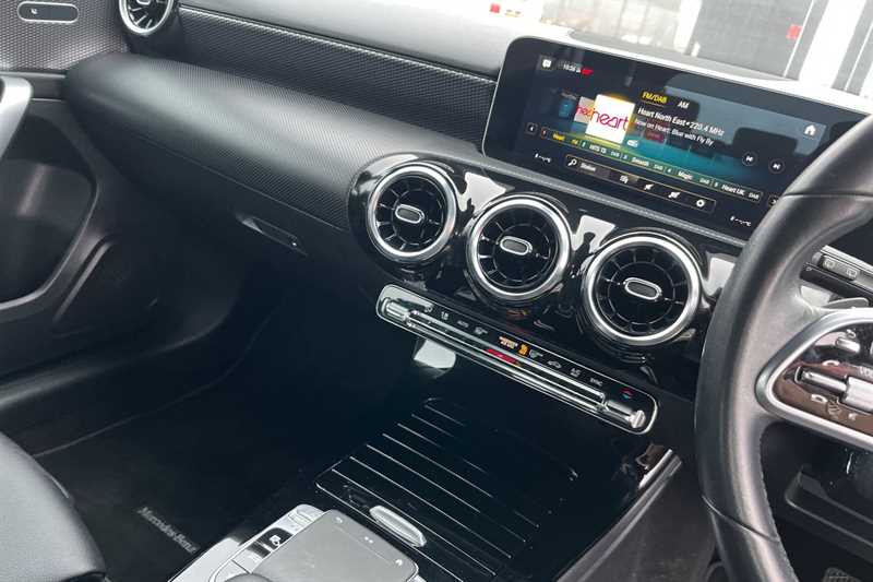 Used Mercedes-Benz A-Class 2018 for sale - 77390526: Photo 14