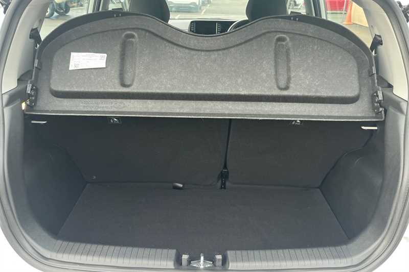 Used Hyundai i10 2024 for sale - 77316981: Photo 25