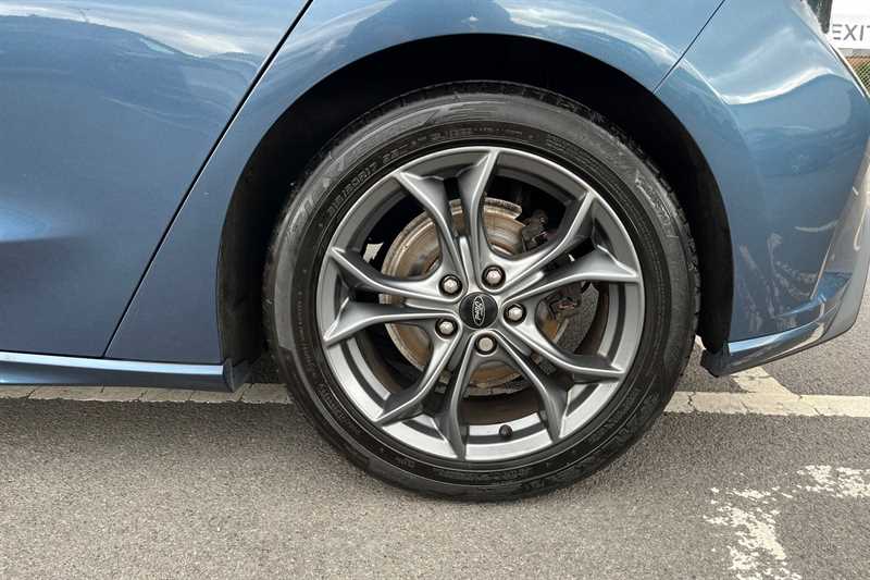 Used Ford Focus 2019 for sale - 76746524: Photo 12