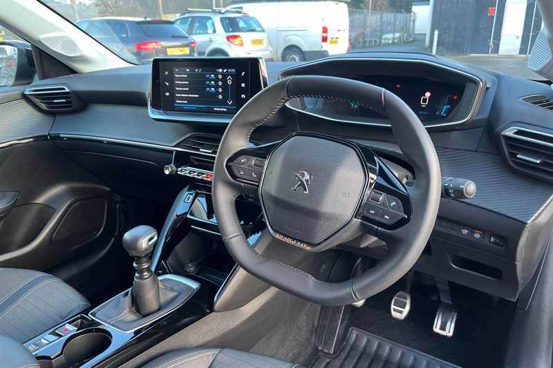 Used Peugeot 208 for sale - 77348931: Photo 13