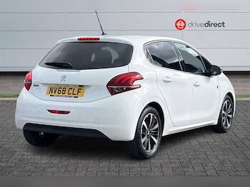 Used Peugeot 208 2018 for sale - 79862897: Photo