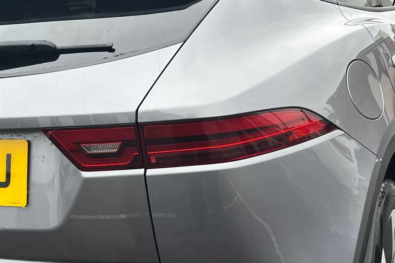 Used Jaguar E-Pace 2022 for sale - 77348804: Photo 32