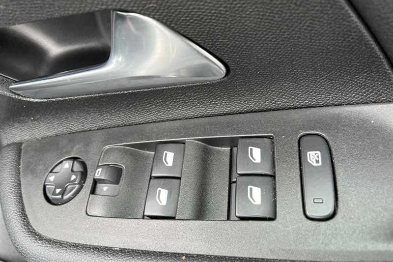 Used Vauxhall Mokka 2023 for sale - 78120106: Photo 16