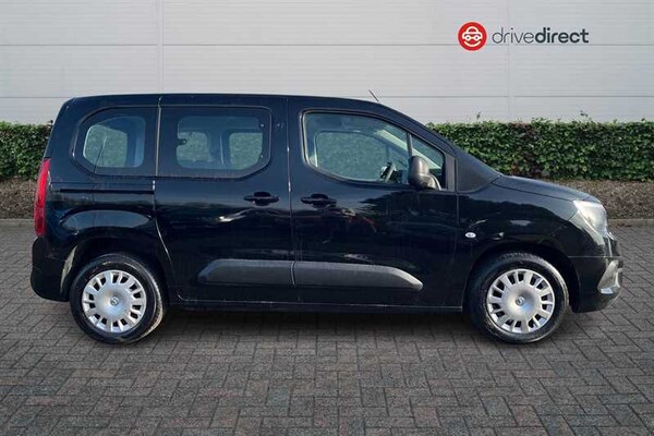 Used Vauxhall Combo Life 2022 for sale - 75544776: Photo 2