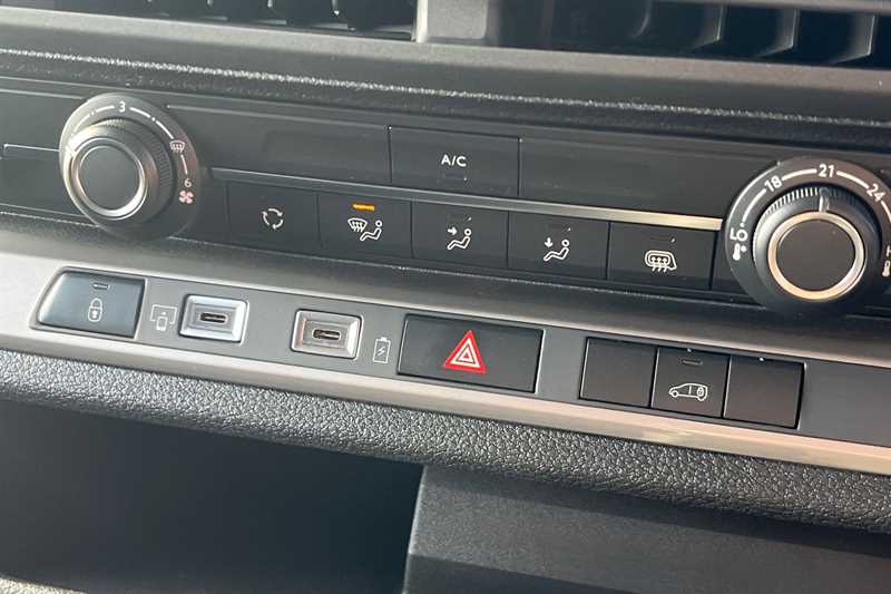 Used Vauxhall Vivaro 2024 for sale - 77349244: Photo 20