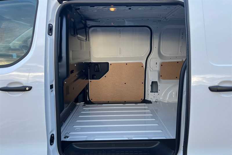 Used Vauxhall Vivaro 2024 for sale - 77349244: Photo 36