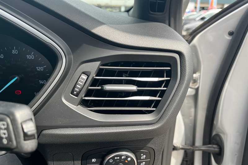 Used Ford Focus 2022 for sale - 76956856: Photo 41