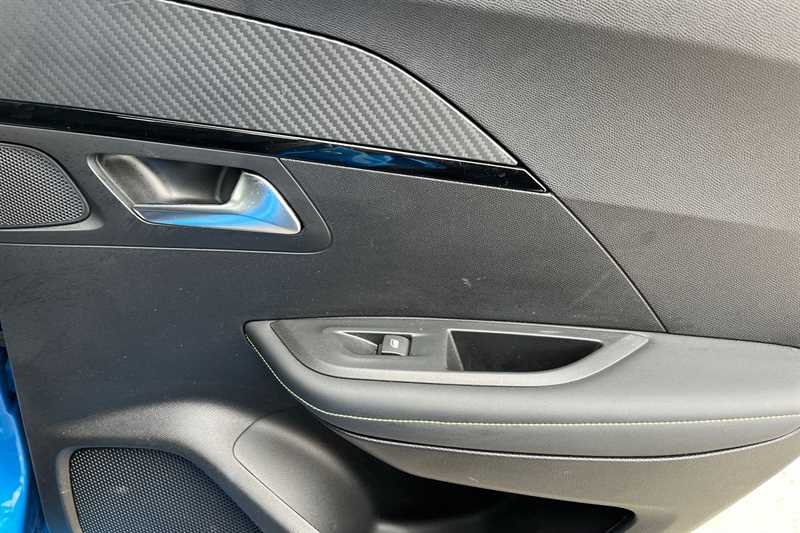 Used Peugeot 2008 2023 for sale - 78120091: Photo 38