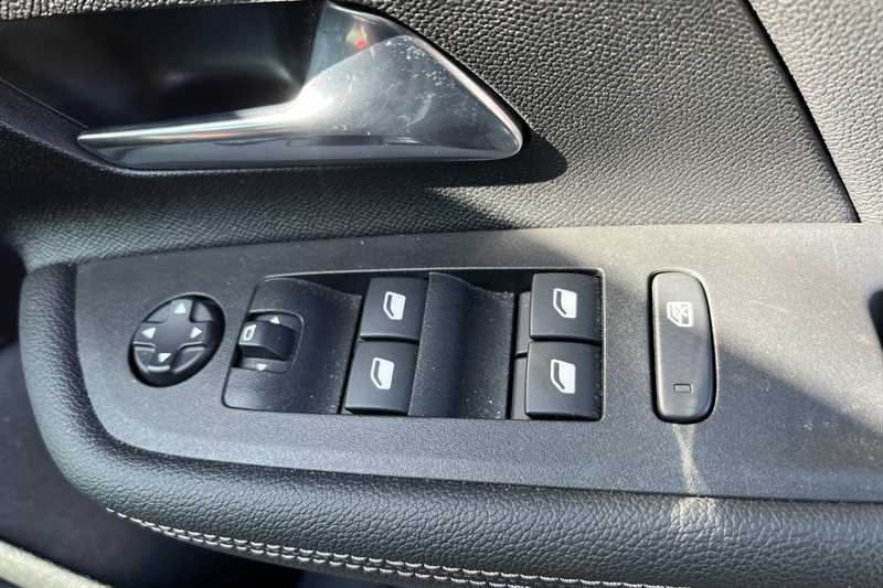 Used Vauxhall Mokka 2023 for sale - 78207803: Photo 16