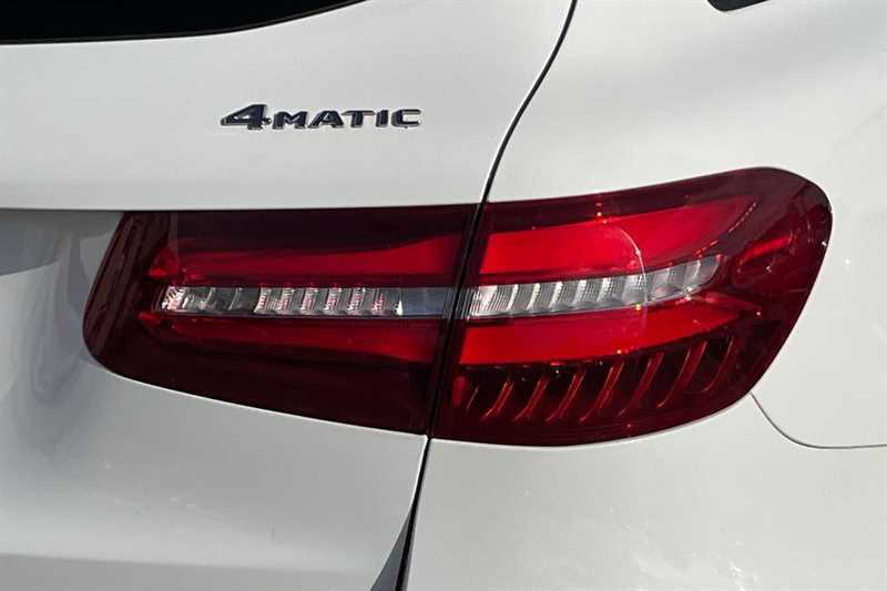 Used Mercedes-Benz GLC 2019 for sale - 77757226: Photo 32