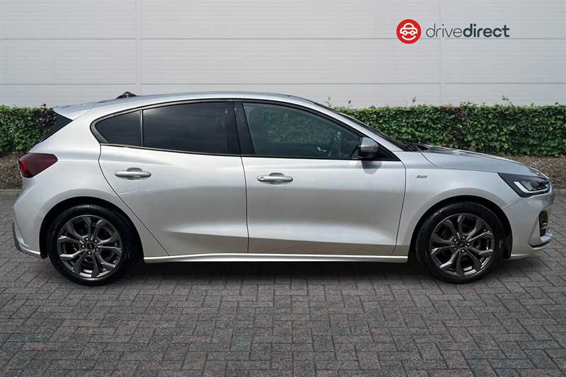 Used Ford Focus for sale - 76462620: Photo 2