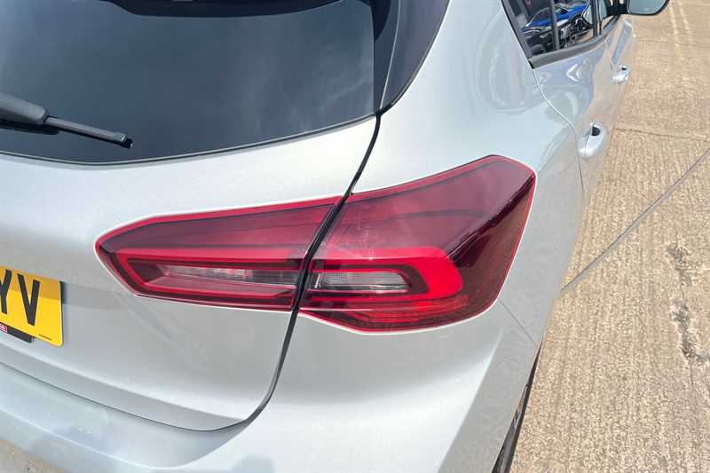 Used Ford Focus for sale - 76462620: Photo 32