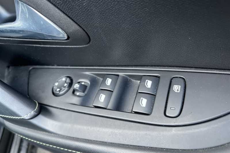 Used Peugeot 208 for sale - 77829139: Photo 16