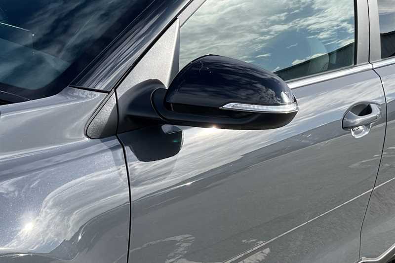 Used Kia Stonic 2023 for sale - 76930041: Photo 35