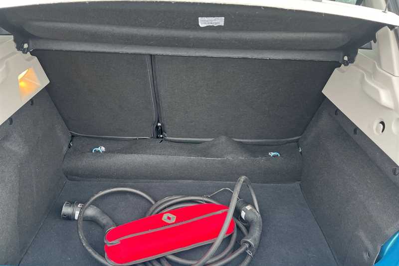 Used Renault Zoe 2022 for sale - 77481082: Photo 25