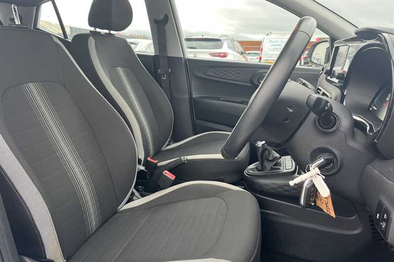 Used Hyundai i10 2024 for sale - 77158149: Photo 23