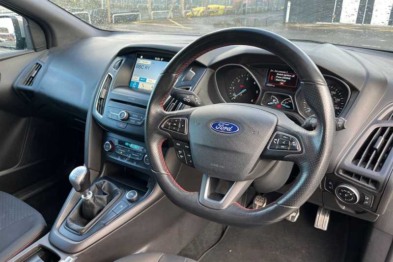 Used Ford Focus 2018 for sale - 76746832: Photo 13