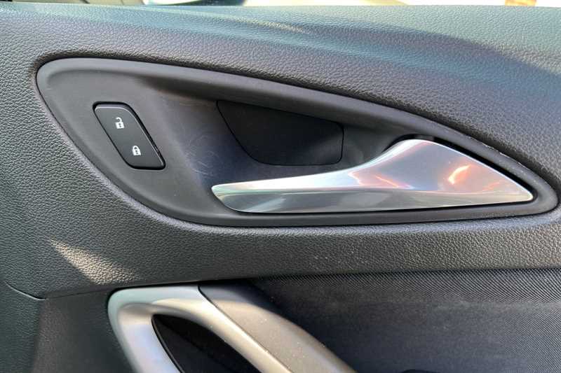 Used Vauxhall Astra 2020 for sale - 78222147: Photo 40