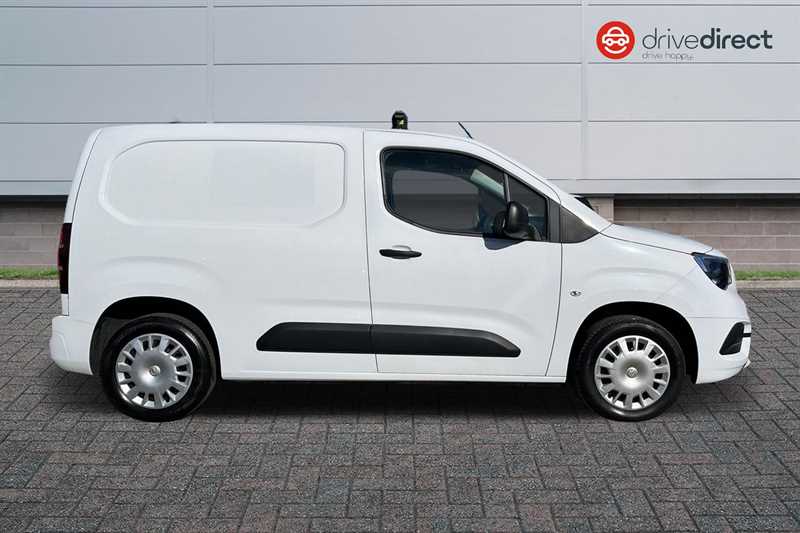 Used Vauxhall Combo 2022 for sale - 76096694: Photo 2